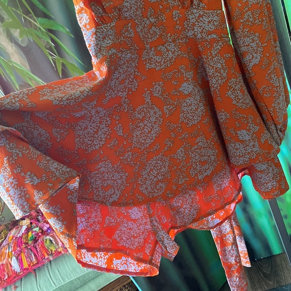 XL orange floral Romper - Picture 6 of 16